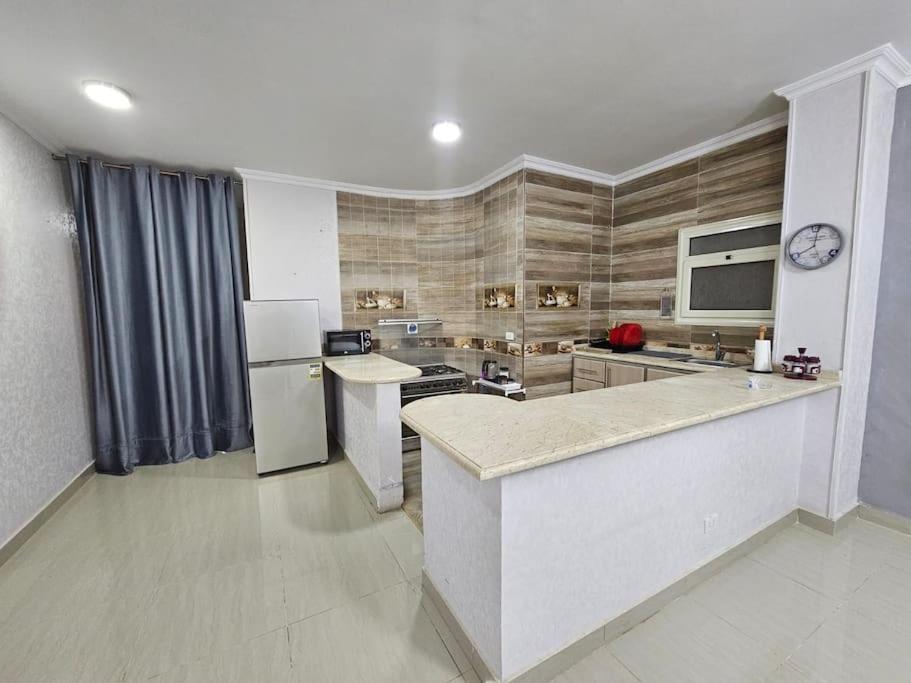 Apartment Two Bd's In New *